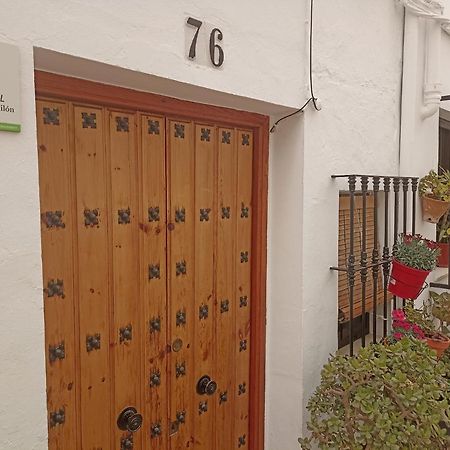 El Hechizo Del Bailon Guest House Zuheros Eksteriør bilde