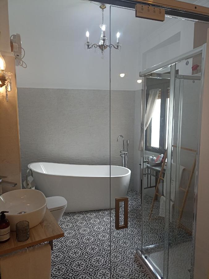 El Hechizo Del Bailon Guest House Zuheros Eksteriør bilde